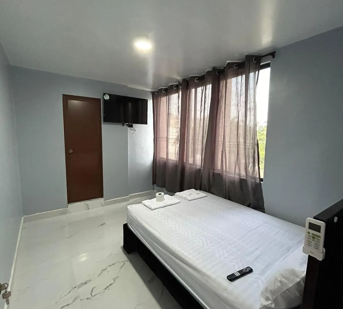 Scotland Hotel جواياكيل